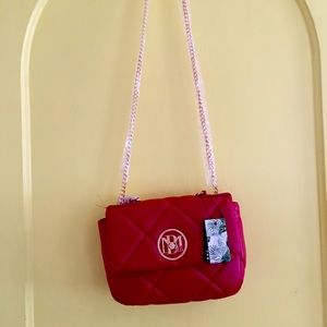 NWT stunning red chain bag by badgley mischka